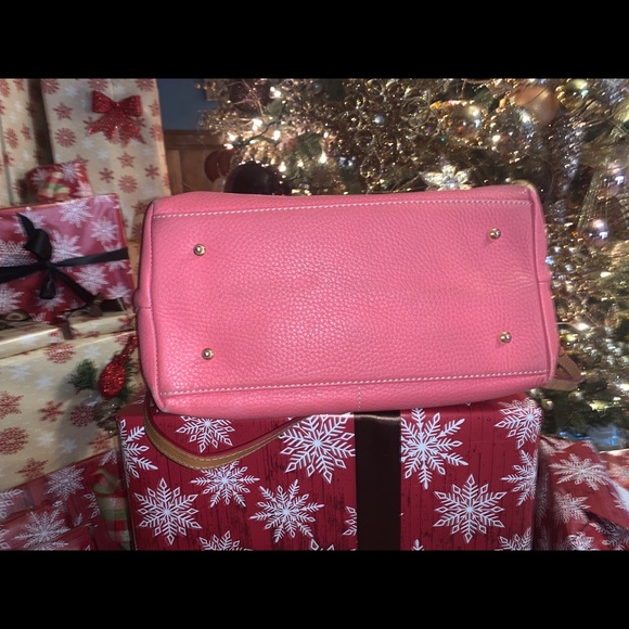 Dooney and Bourke handbag - Picture 4 of 9
